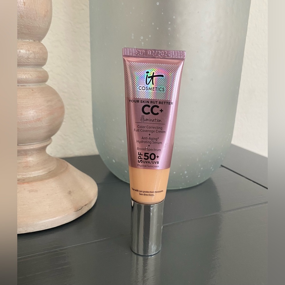 It CC Illumination Color Correcting Full Coverage Cream